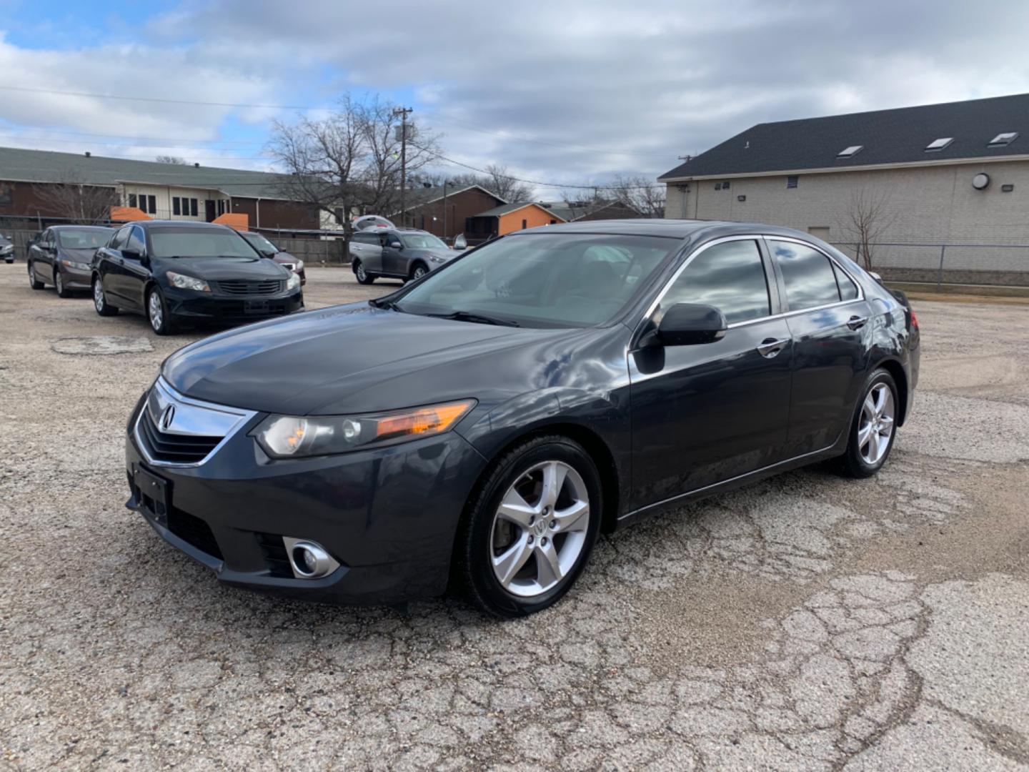 2012 Gray /Tan Acura TSX (JH4CU2F6XCC) with an 4 Cylinders 2.4L FI DOHC VTEC 146 CID engine, AUTOMATIC transmission, located at 1830 North Belt Line Road, Irving, TX, 75061, (469) 524-0199, 32.834373, -96.993584 - Photo#3